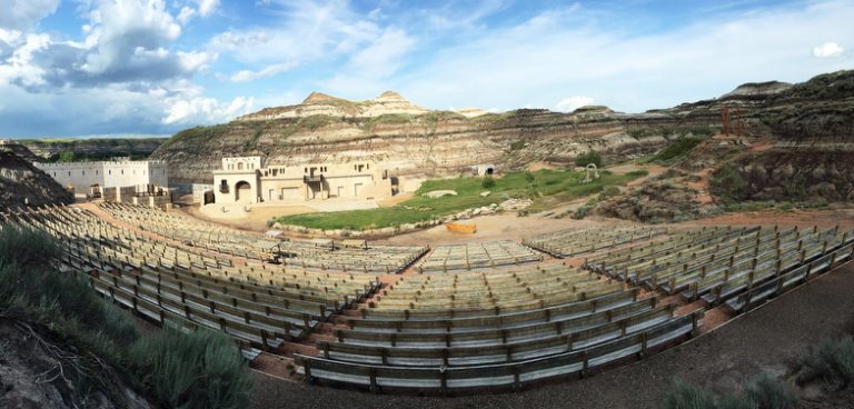 The Canadian Badlands Passion Play Theatre Review Kolbe Times 0074